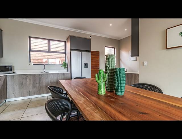 3 BEDROOM SIMPLEX FOR SALE IN SILVER LAKES
